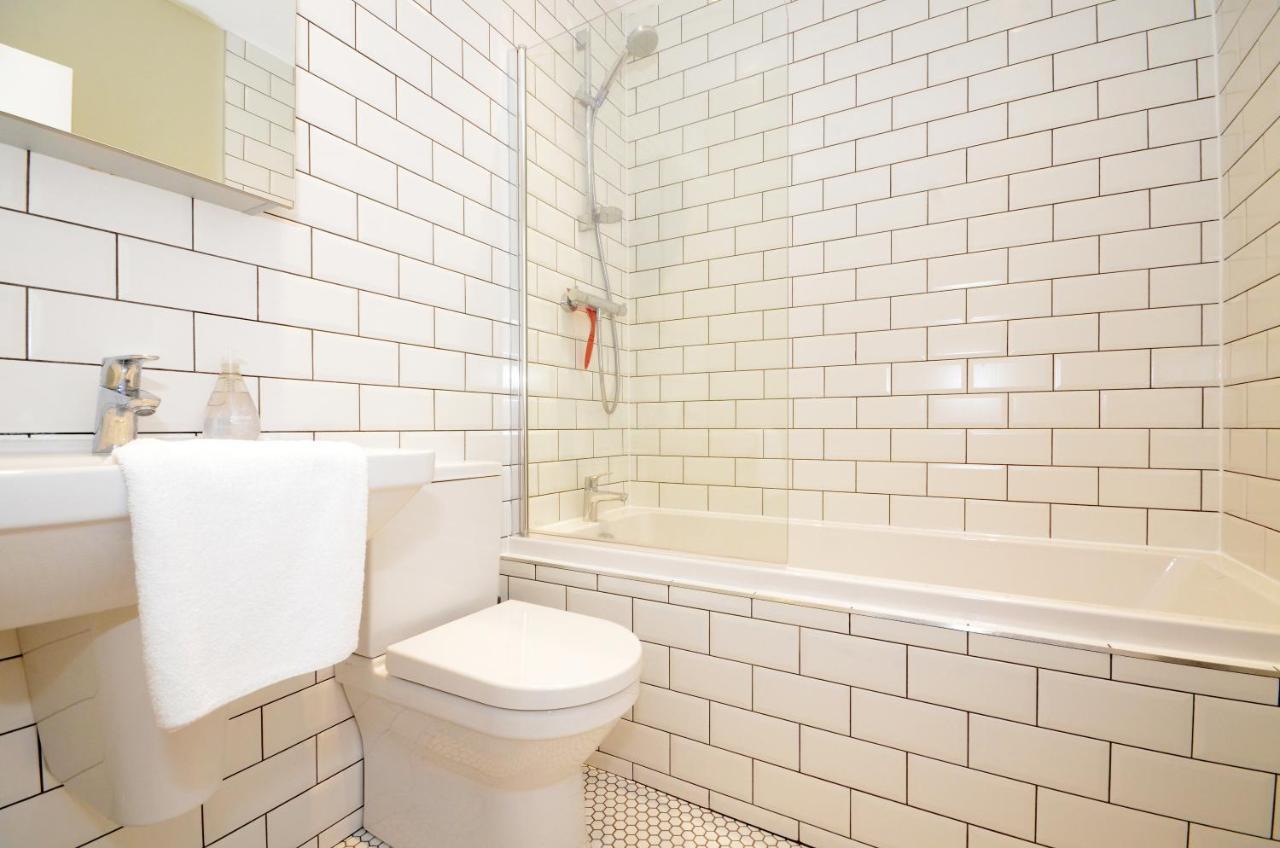 The Mews - 2 Bedroom Luxury, Spacious House With Free Parking York Exterior photo
